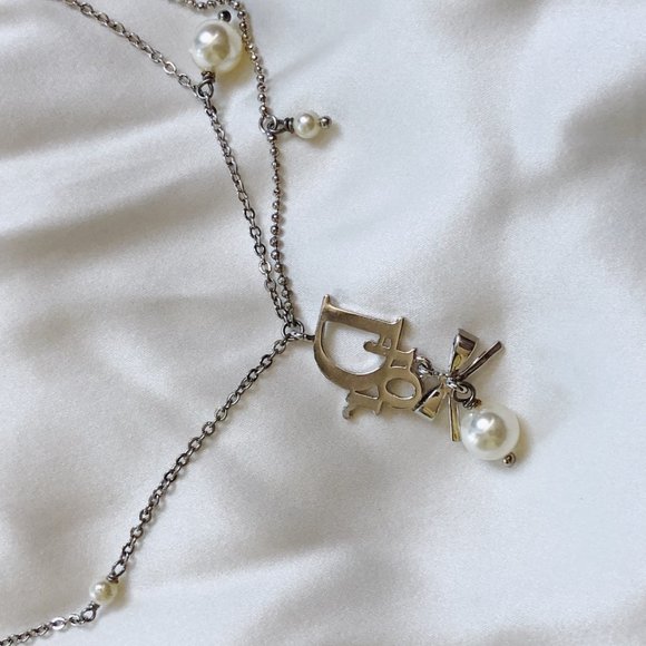 Dior Necklace - Picture 4 of 16